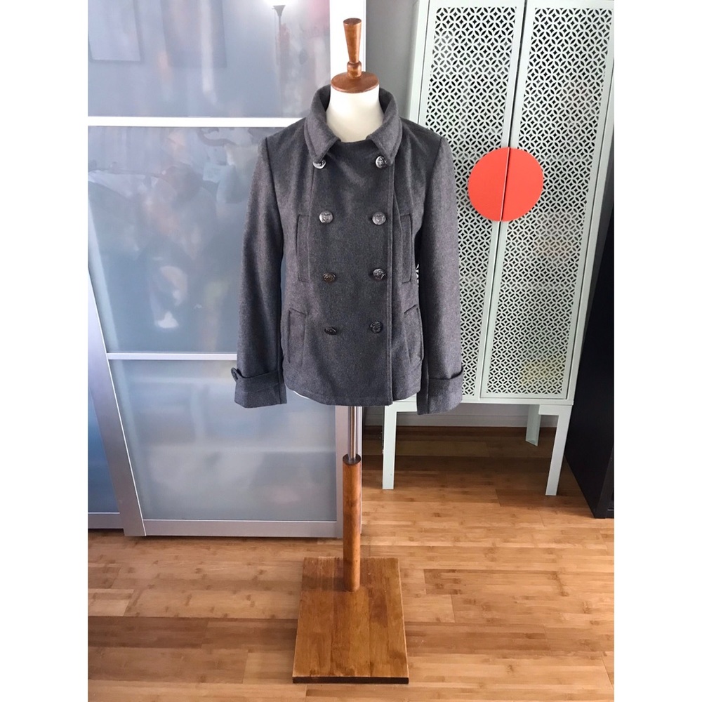NWOT GAP Grey Wool Peacoat w/ Crown Detail Buttons